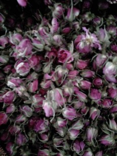  خشکبار | میوه خشک غنچه گل محمدی و گلاب