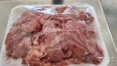  مواد پروتئینی | گوشت گاومیش شترمرغ گوسفندی گوساله