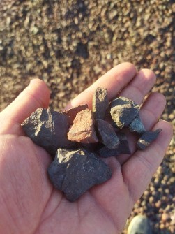  مواد معدنی | سنگ منگنز آهن دار