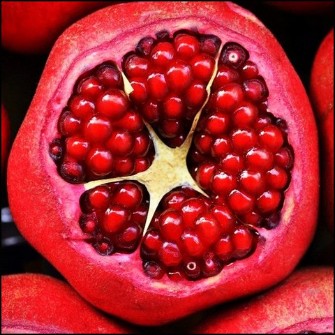  میوه | انار قرمز