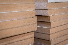  مصالح ساختمانی | چوب ان دی اف اریانا با قابلیت سی ان سی خام و سفید و زیر پالتی