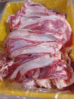  مواد پروتئینی | گوشت قلوه گاه گوساله گرم