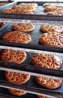  تنقلات و شیرینی | نان فطیر سنتی آذربایجان